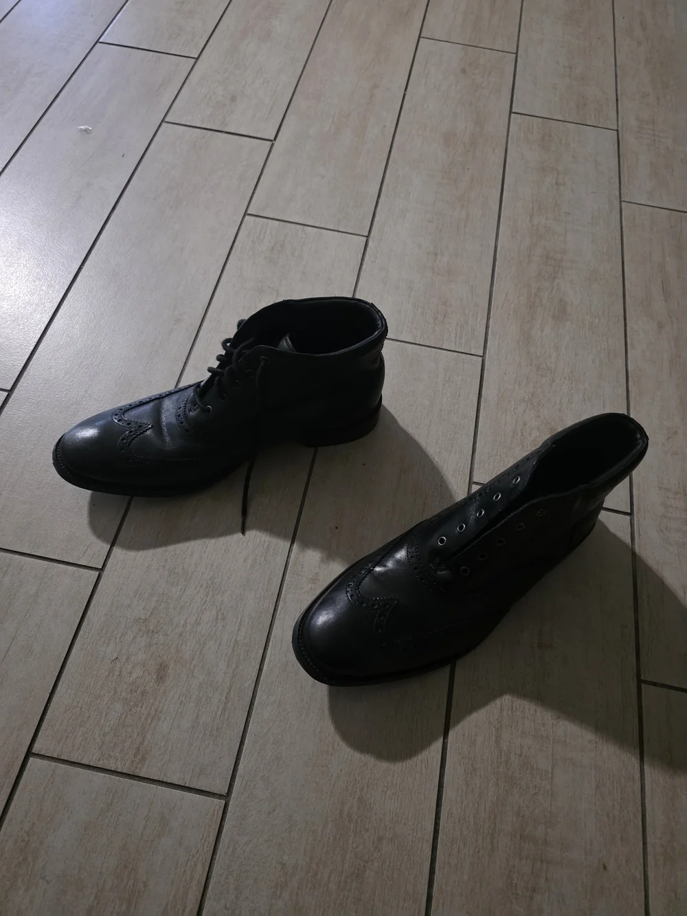 Cole Haan Black Leather Chukka Wingtip Boots